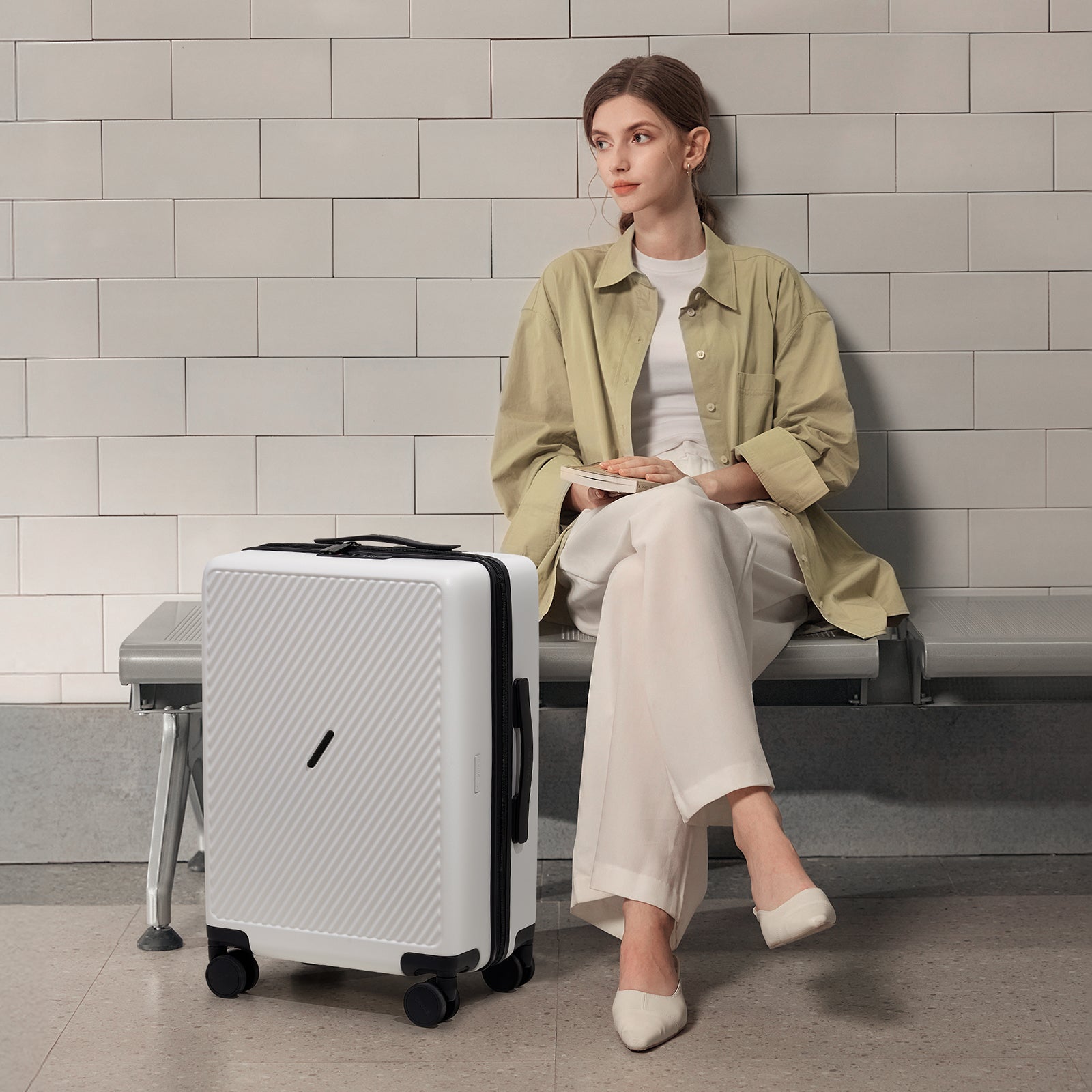 SLASH DIYハードシェルスーツケース 20インチ機内持ち込み 24インチ/28インチチェックイン荷物