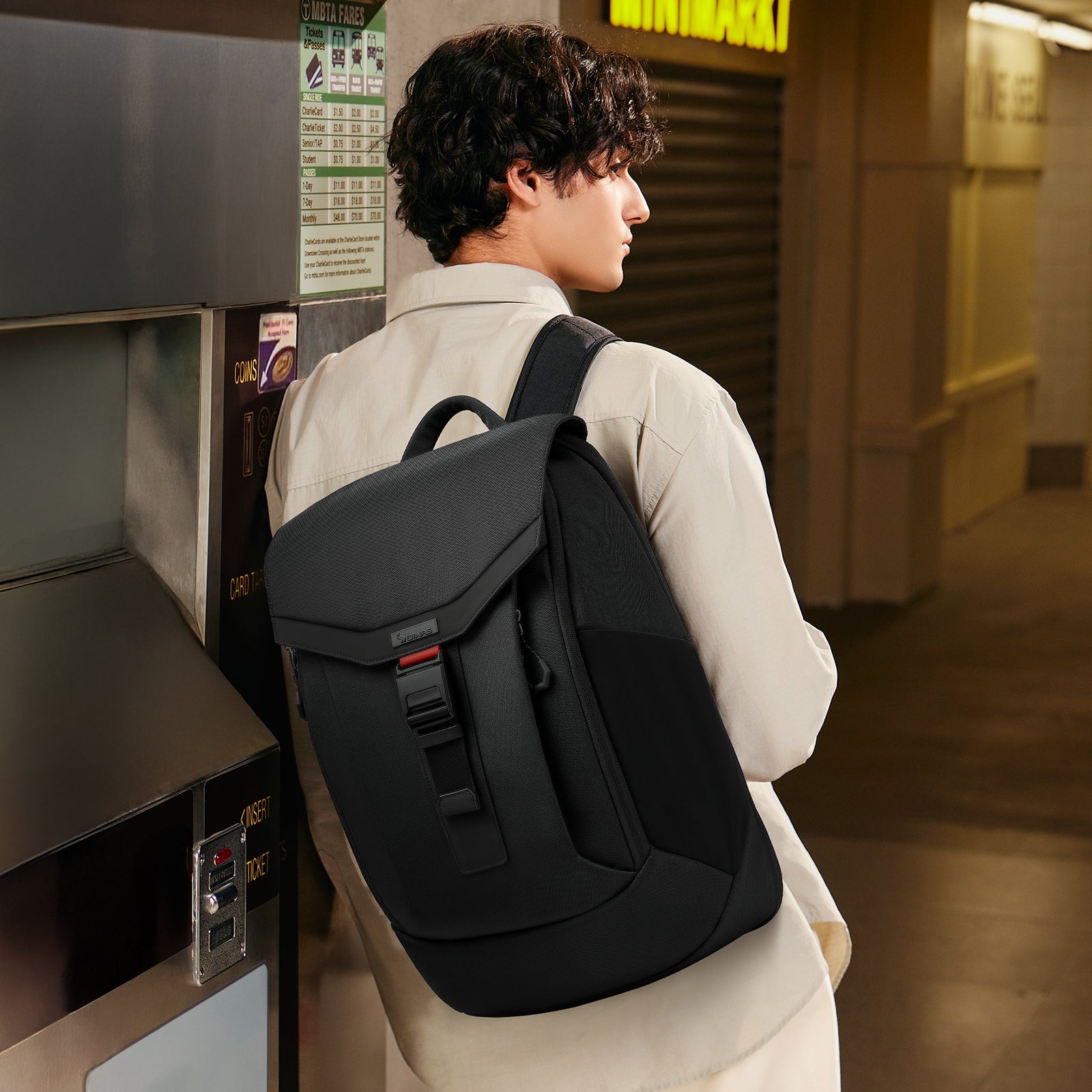 AEROFANT 16” Laptop Backpack