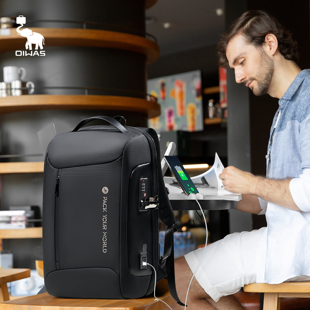 OIWAS 盗難防止バックパック(パスワードロック&USB充電ポート付き)