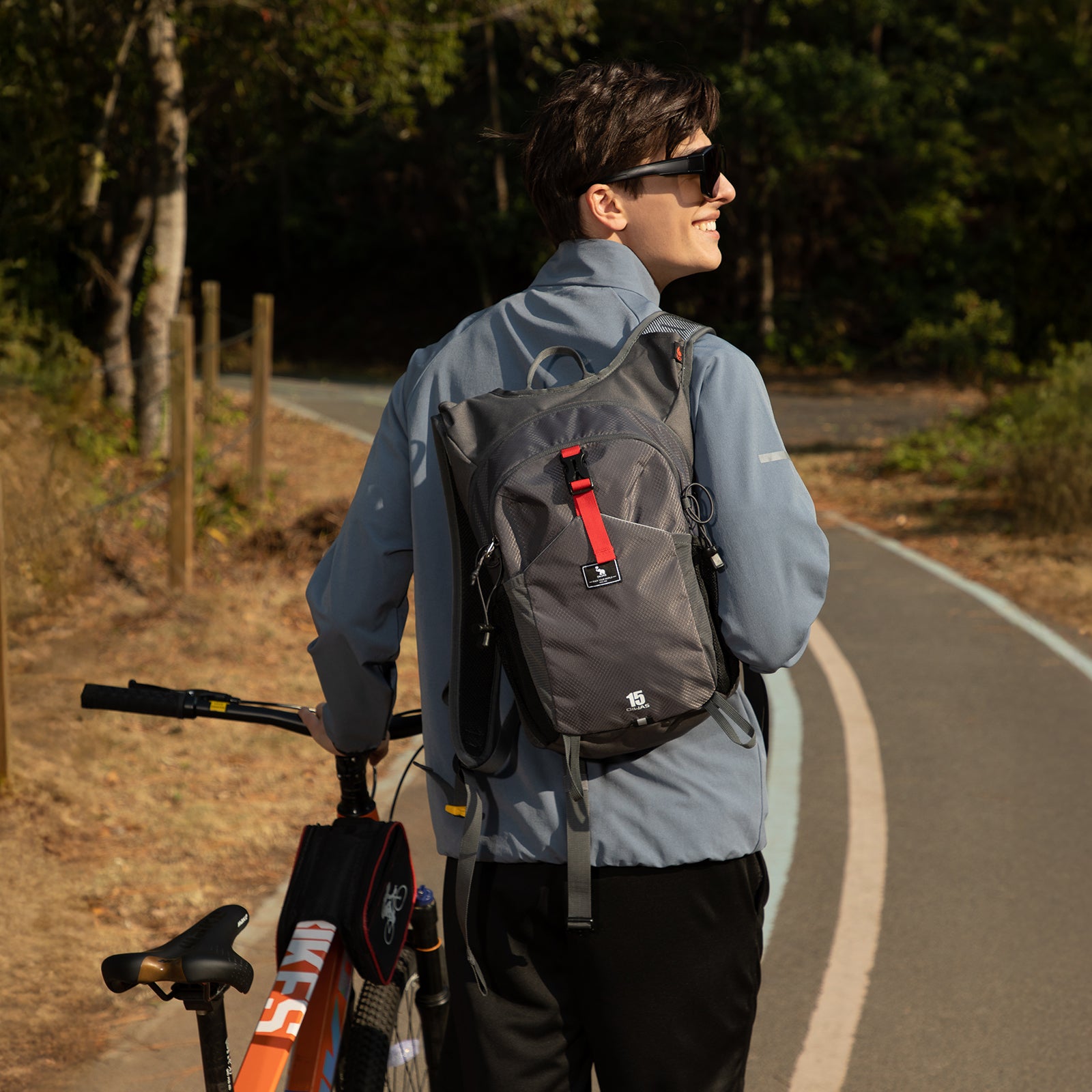 OIWAS-15L-Hiking-Backpack-Grey-Lifestyle