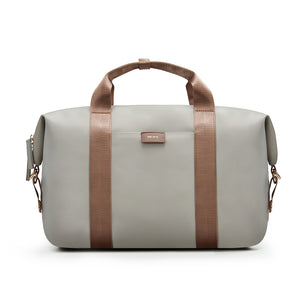 OIWAS City Wanderer grey travel bag worn crossbody in city street