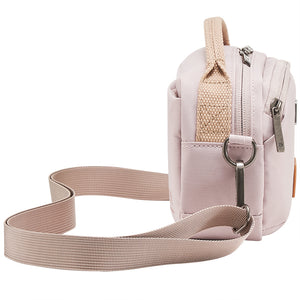 OIWAS-ESCAPE-Fanny-Pack-Pink-Side