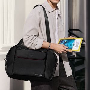 OIWAS-GEO-Duffel-Bag-Lifestyle-02