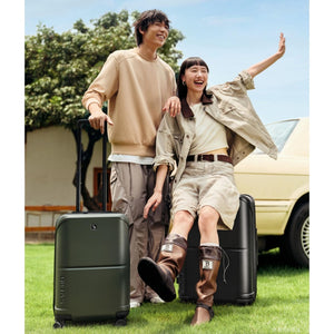 The OIWAS Horizon X Series luggage is designed for business trips, weekend getaways, and extended travel—combining durability, smart organization, and effortless mobility.