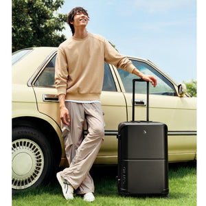 The OIWAS Horizon X Series luggage is designed for business trips, weekend getaways, and extended travel—combining durability, smart organization, and effortless mobility.