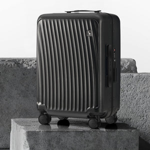 OIWAS-SMOOTH-Aluminum-Frame-CarryOn-Black-Scene