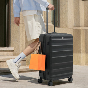 OIWAS CROSSWALK collection luggage in sleek design, featuring a durable polycarbonate shell ideal for both business and leisure travel