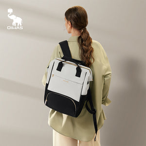 OIWAS-Lunch-Backpack-With-USB-Charge-Scene