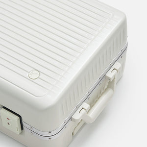 OIWAS-PIONEER-Aluminum-Frame-CarryOn-HardShell