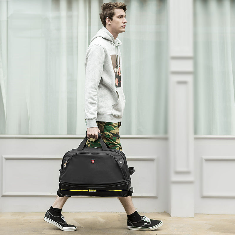OIWAS-Rolling-Duffle-Bag-Lifestyle-04