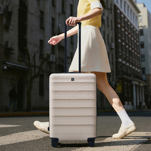 OIWAS CROSSWALK collection luggage in sleek design, featuring a durable polycarbonate shell ideal for both business and leisure travel