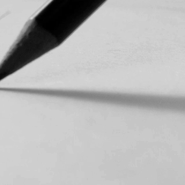 OIWAS luggage design evolution—from initial hand sketches to final minimalist travel product.